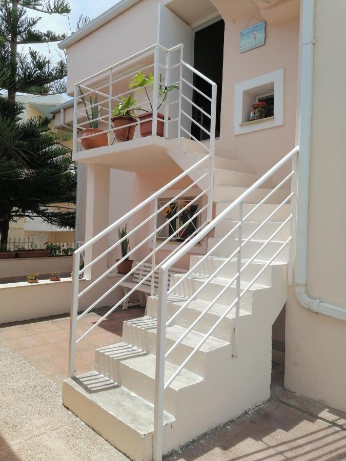 Suite In Front Of The Sea Nea Thesi 외부 사진